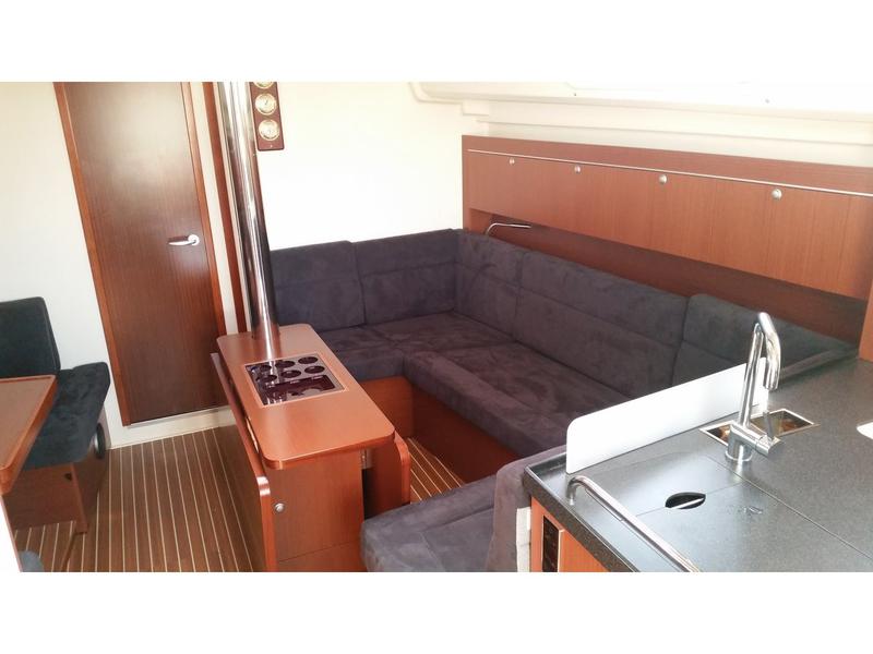 Book yachts online - sailboat - Hanse 415 - Karma - rent