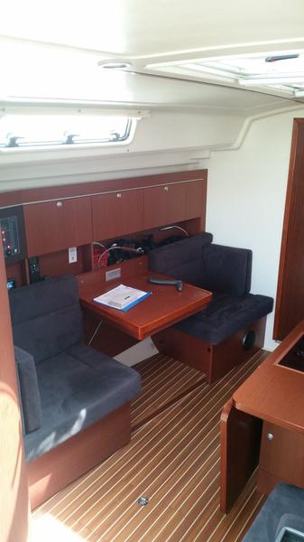 Book yachts online - sailboat - Hanse 415 - Karma - rent