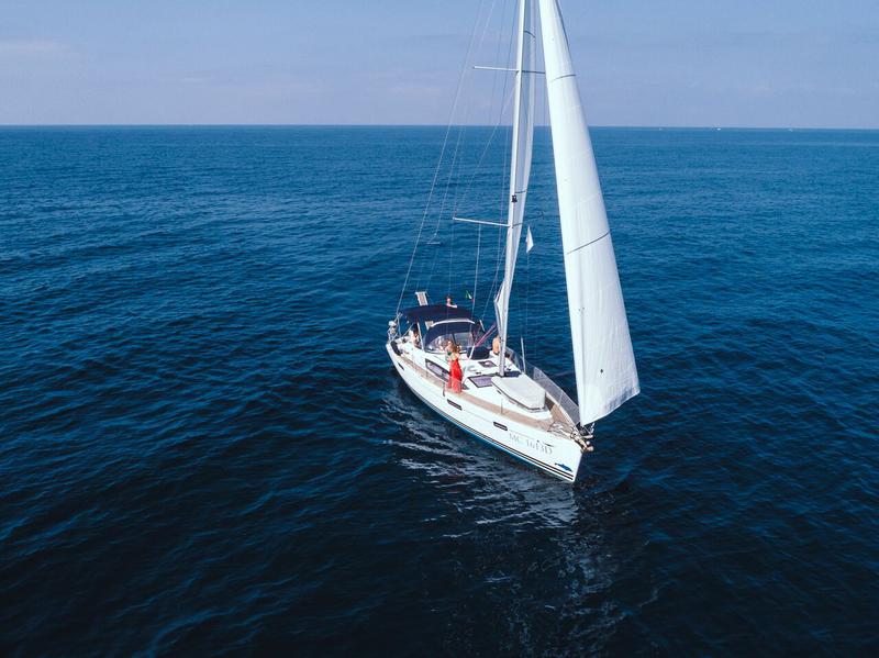 Book yachts online - sailboat - Sun Odyssey 42 DS - BALTIX - rent
