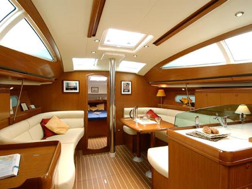 Book yachts online - sailboat - Sun Odyssey 42 DS - BALTIX - rent