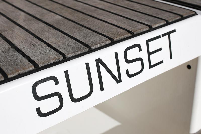 Book yachts online - sailboat - Dufour 382 - Sunset - rent