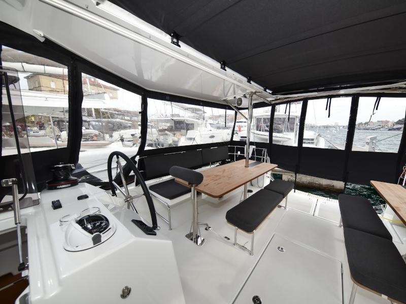 Book yachts online - sailboat - Sun Loft 47 - New Horizons - rent