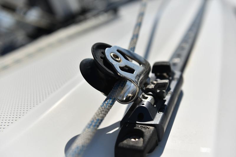 Book yachts online - sailboat - Bavaria 37 - Viviana - rent