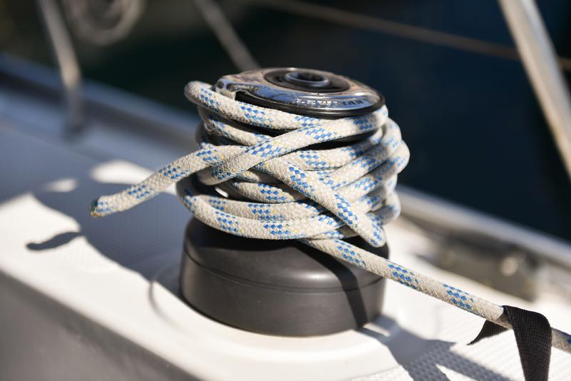 Book yachts online - sailboat - Bavaria 37 - Viviana - rent