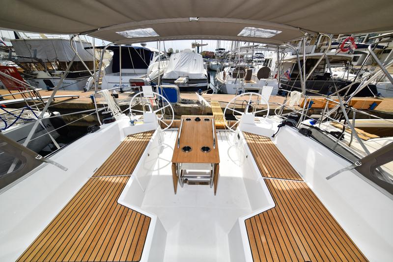 Book yachts online - sailboat - Oceanis 40.1 - EYLIN - rent