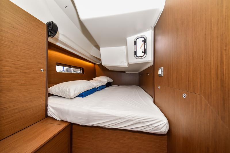 Book yachts online - sailboat - Oceanis 40.1 - EYLIN - rent