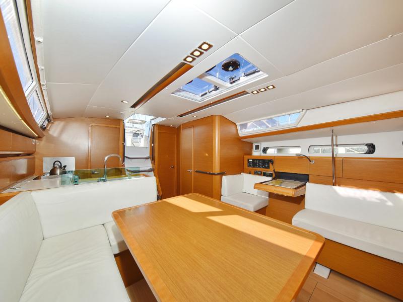 Book yachts online - sailboat - Sun Odyssey 449 - Canne Bleue - rent