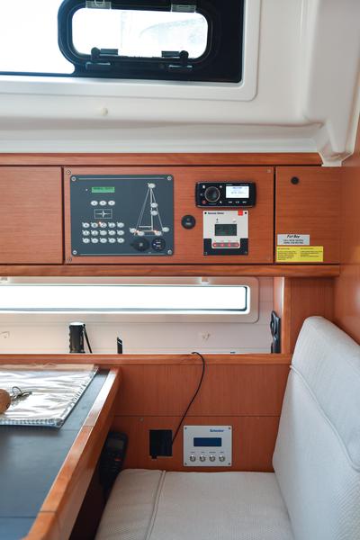 Book yachts online - sailboat - Bavaria Cruiser 56 - FAT BOY - rent