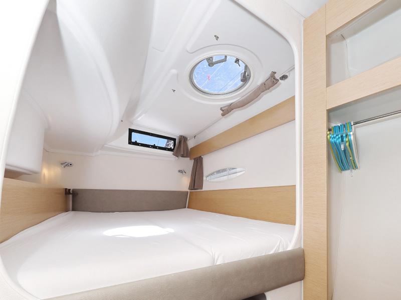 Book yachts online - catamaran - Lipari 41 - LUBI - rent