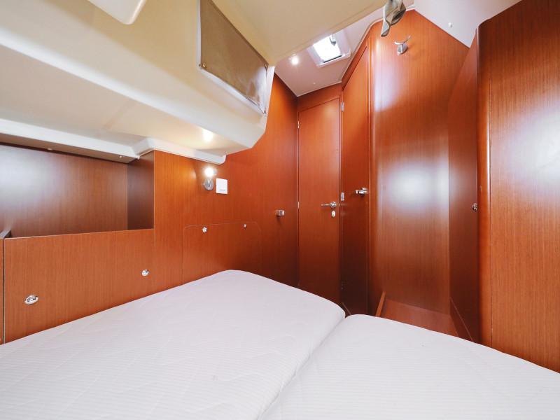 Book yachts online - sailboat - Oceanis 41.1 - SEVEN  - rent