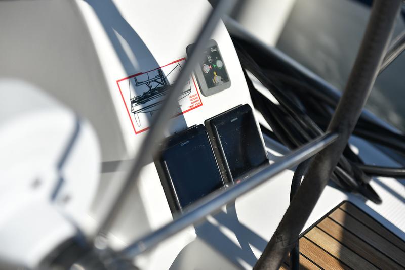 Book yachts online - sailboat - Bavaria Cruiser 46 - TICIJA - rent