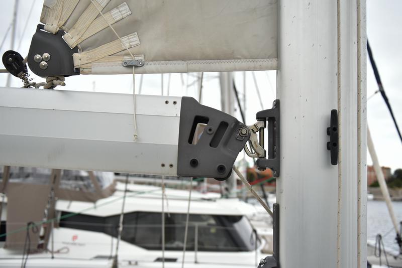 Book yachts online - sailboat - Bavaria Cruiser 46 - SIX BAG - rent