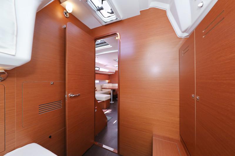 Book yachts online - sailboat - Dufour 460 - ELTHEOLE II - rent