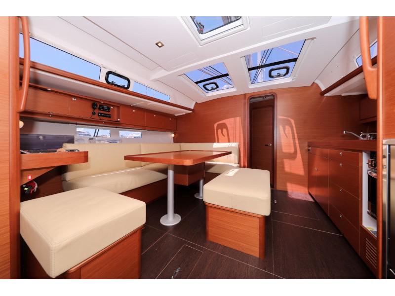 Book yachts online - sailboat - Dufour 460 - ELTHEOLE II - rent