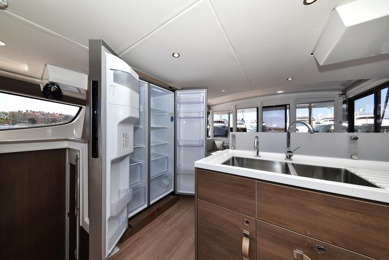 Book yachts online - catamaran - Bali 4.6 - JAKO 1 - rent