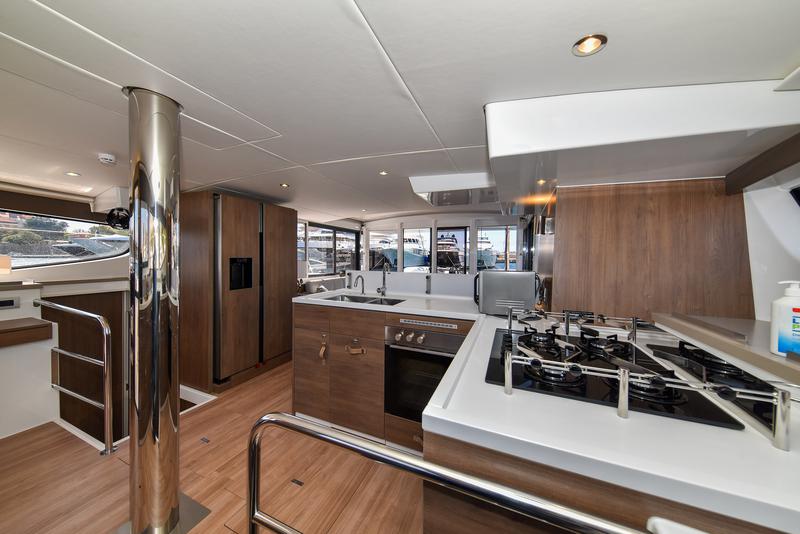 Book yachts online - catamaran - Bali 4.6 - JAKO 1 - rent