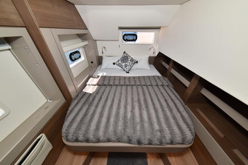 Book yachts online - catamaran - Bali 4.6 - JAKO 1 - rent
