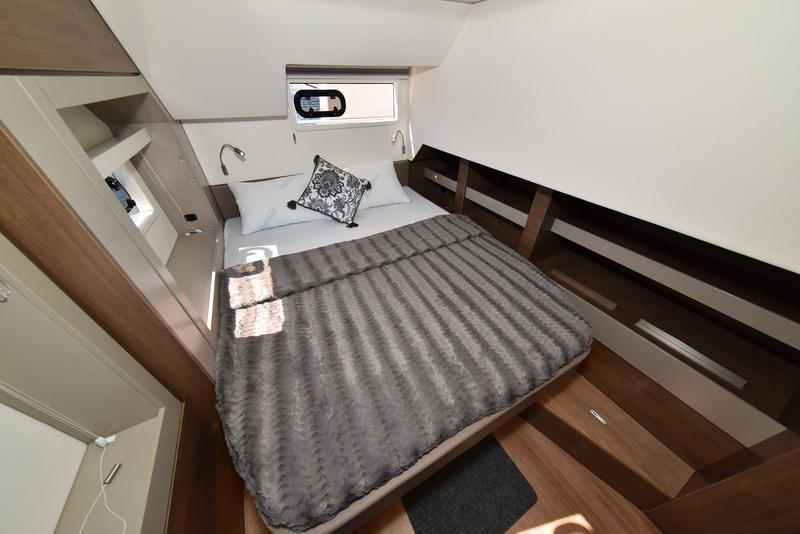 Book yachts online - catamaran - Bali 4.6 - JAKO 1 - rent
