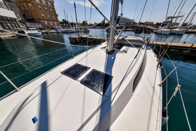 Book yachts online - sailboat - Bavaria Cruiser 46 - Baligot - rent