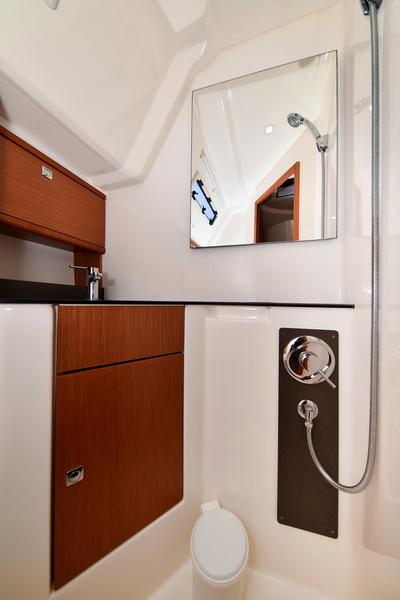 Book yachts online - sailboat - Bavaria Cruiser 46 - Baligot - rent