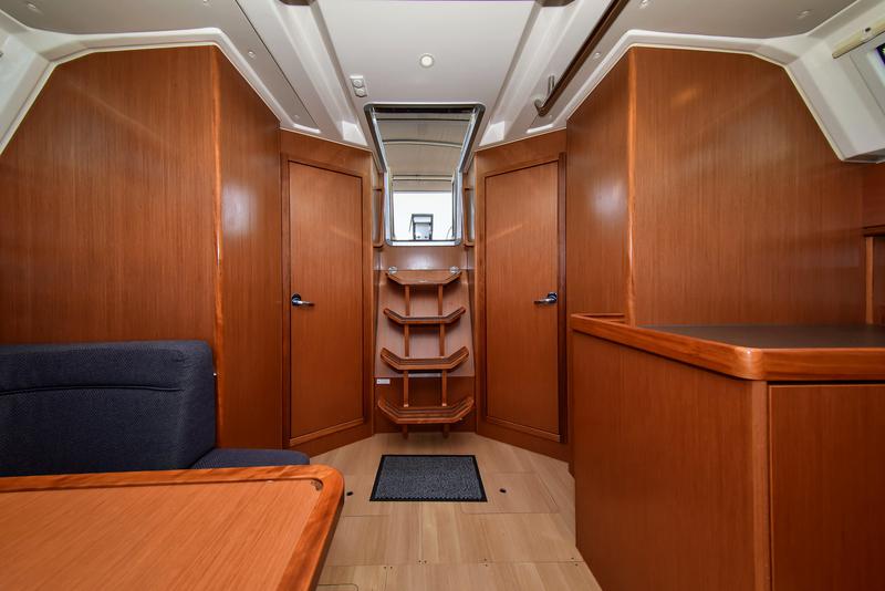 Book yachts online - sailboat - Bavaria Cruiser 46 - Baligot - rent