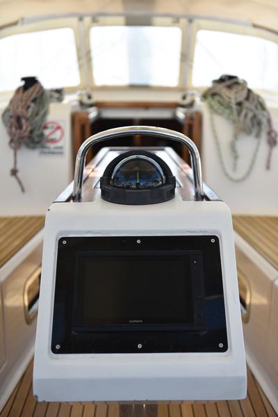 Book yachts online - sailboat - Bavaria Cruiser 41 - CHILL BILL - rent