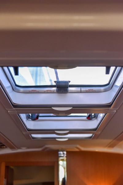 Book yachts online - sailboat - Bavaria Cruiser 41 - CHILL BILL - rent