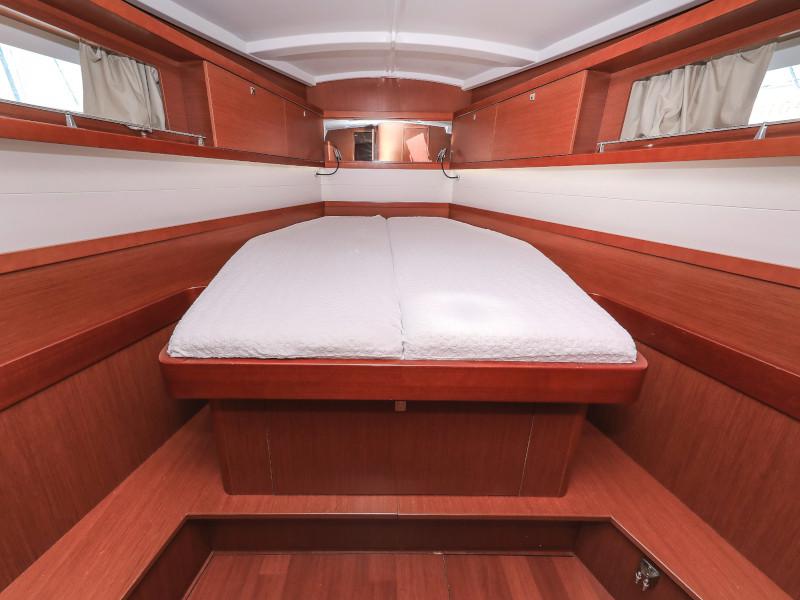 Book yachts online - sailboat - Oceanis 45 - Lighea - rent