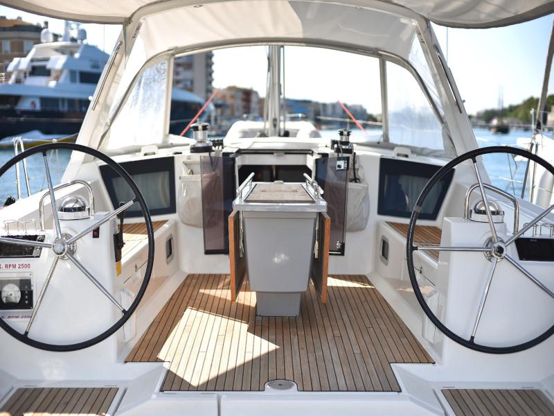 Book yachts online - sailboat - Oceanis 45 - Lighea - rent