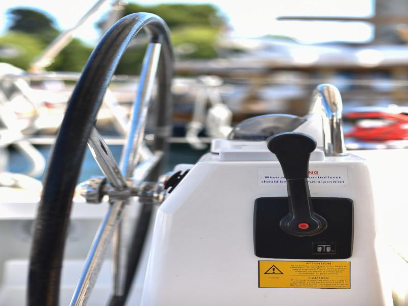 Book yachts online - sailboat - Oceanis 45 - Lighea - rent