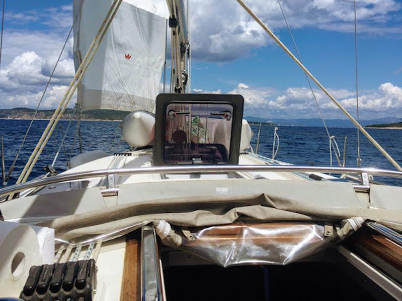 Book yachts online - sailboat - Bavaria Cruiser 37 - GOSPOJA  - rent