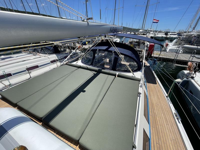Book yachts online - sailboat - D&amp;D Kufner 54.2 - LUPELA - rent