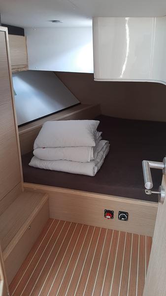 Book yachts online - sailboat - D&amp;D Kufner 54.2 - CHABLIES - rent