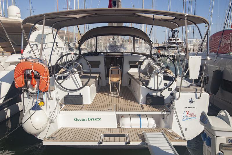 Book yachts online - sailboat - Sun Odyssey 380 - Ocean Breeze - rent