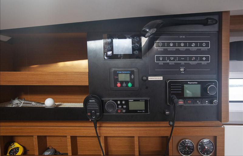 Book yachts online - sailboat - Sun Odyssey 440 - Celtic Breeze - rent