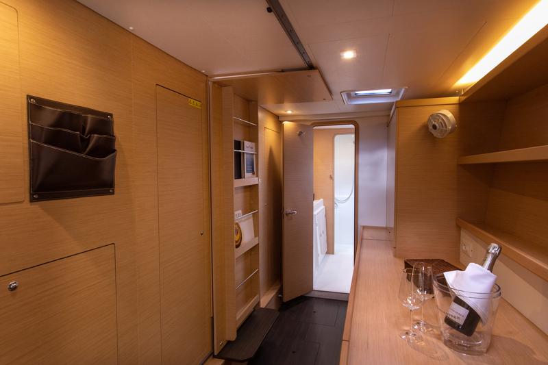 Book yachts online - catamaran - Lagoon 42 (3 cab) - SAILUXE - Zubibbu  - rent
