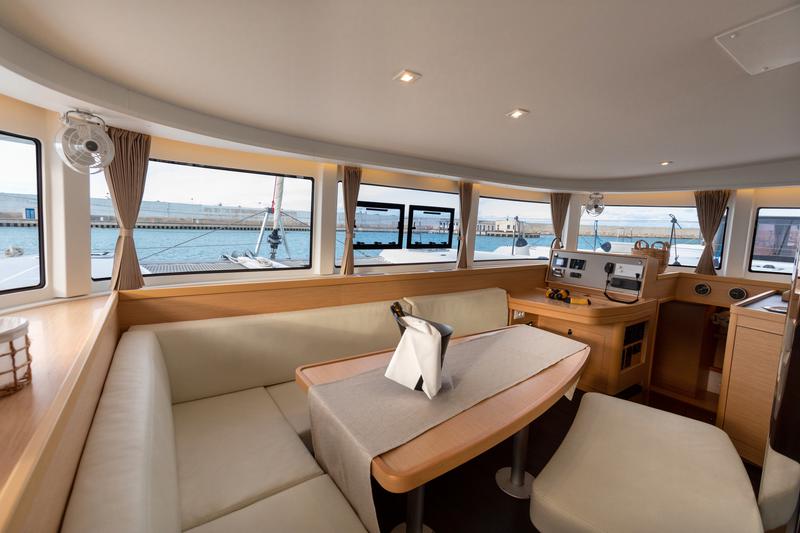 Book yachts online - catamaran - Lagoon 42 (3 cab) - SAILUXE - Zubibbu  - rent