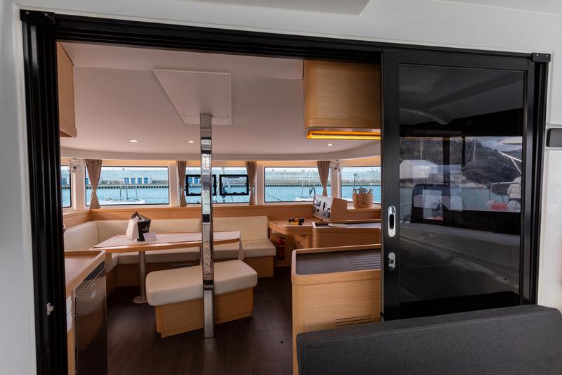 Book yachts online - catamaran - Lagoon 42 (3 cab) - SAILUXE - Zubibbu  - rent
