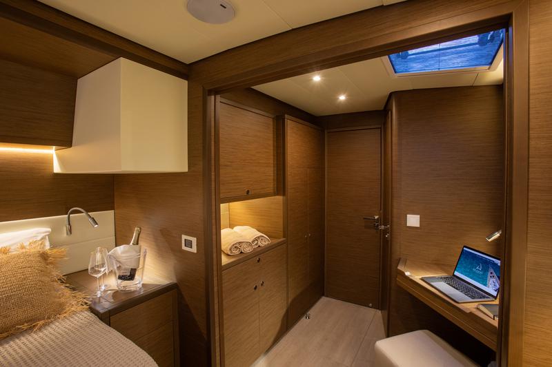 Book yachts online - catamaran - Lagoon 52F - SAILUXE - Fico - rent