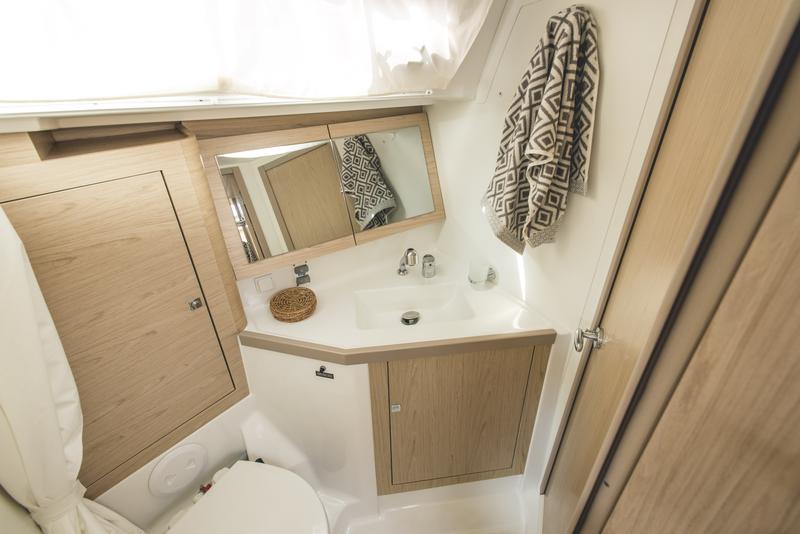 Book yachts online - sailboat - Oceanis 45 - New - Comfort line - rent
