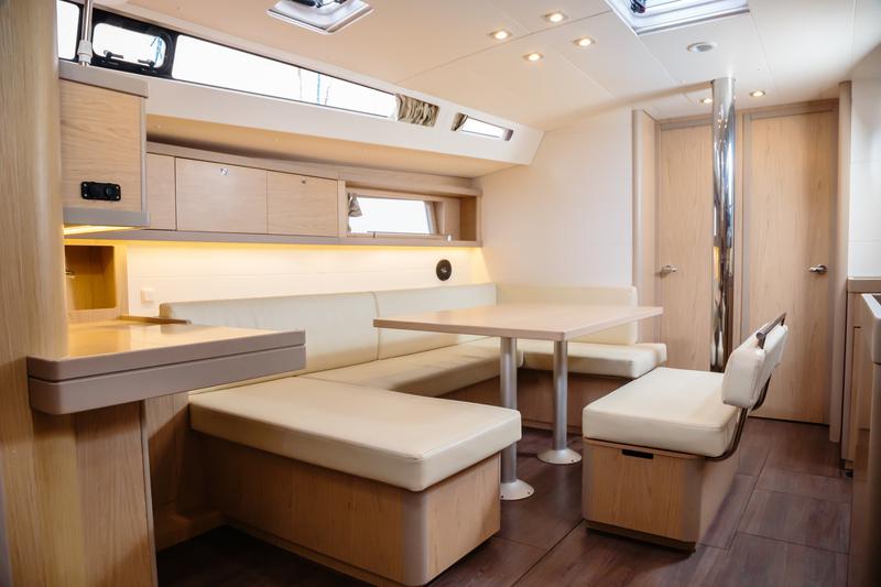 Book yachts online - sailboat - Oceanis 48 - Hesperus - Standard line - rent