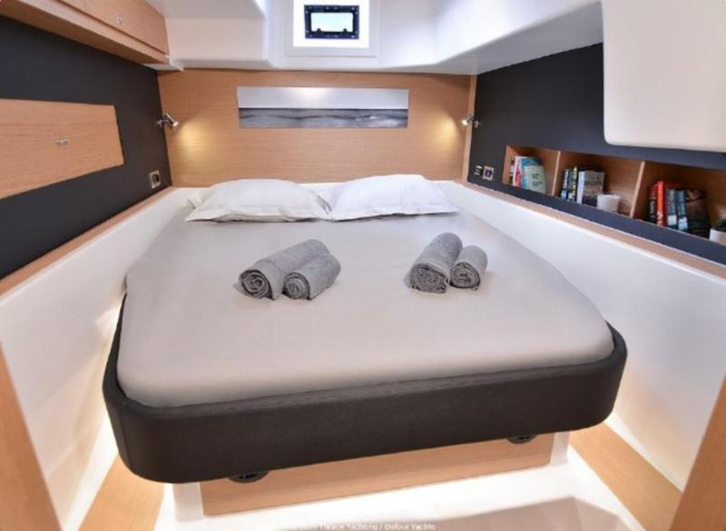 Book yachts online - catamaran - Dufour Catamaran 48 - SAILUXE - Zero - rent