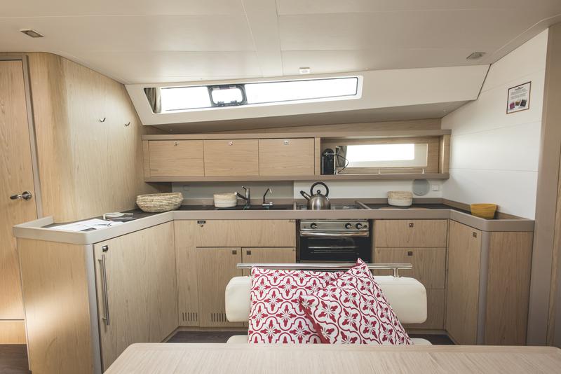 Book yachts online - sailboat - Oceanis 45 - Skylla - Standard line - rent