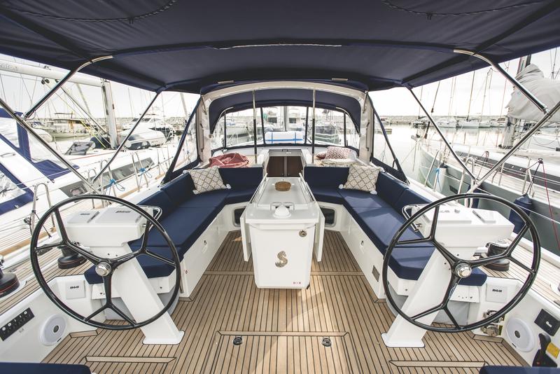 Book yachts online - sailboat - Oceanis 51.1 - Hybris - Premium line - rent