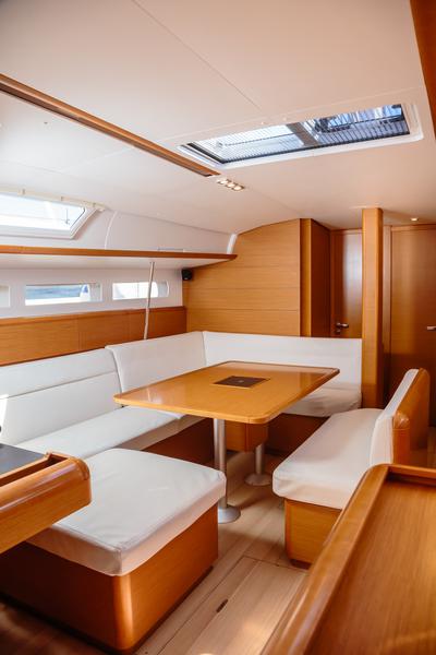 Book yachts online - sailboat - Sun Odyssey 519 - Kalos - Standard line - rent