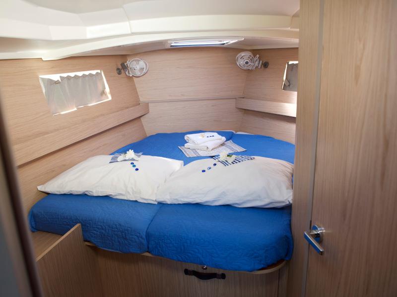 Book yachts online - sailboat - Oceanis 41.1 - Felice - rent