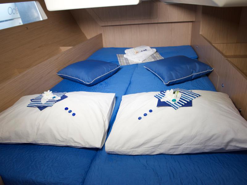 Book yachts online - sailboat - Oceanis 41.1 - Felice - rent
