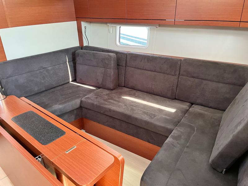 Book yachts online - sailboat - Hanse 418 - Shrimp - rent