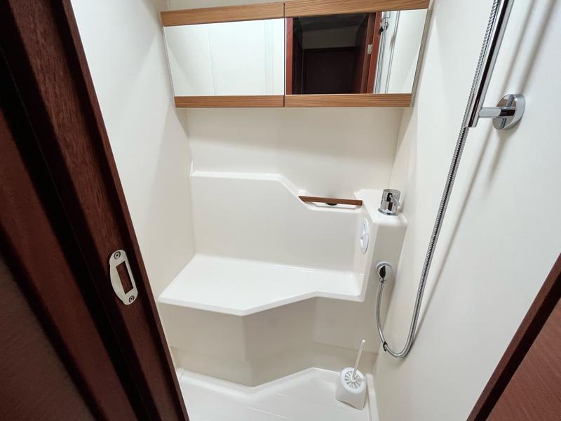Book yachts online - sailboat - Hanse 458 - Avra - rent