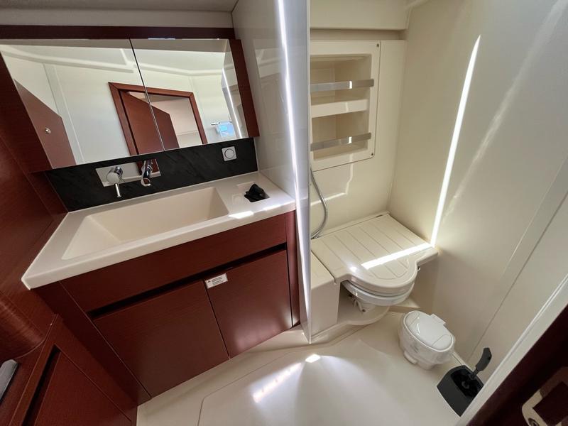 Book yachts online - sailboat - Hanse 418 - Mersina - rent